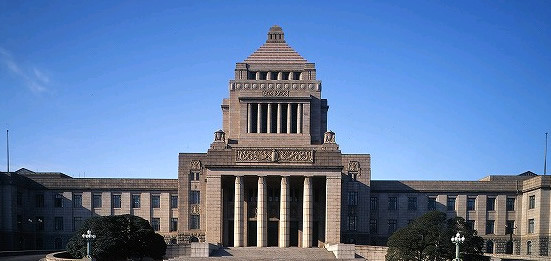 政治家になるには 国会議員になる為の学歴や大学は